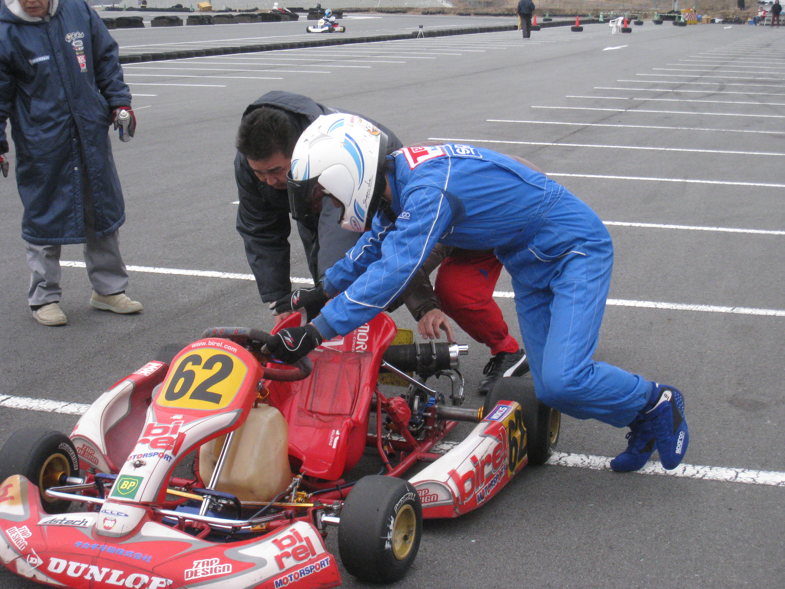 レーシングカート（KART de GO 2011 第１戦 富士スピードウェイ カートコース）: TOMI'S MOTOR SPORTS